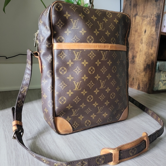 Louis Vuitton Handbags - Large Authentic Unisex Louis Vuitton Monogram Danube GM